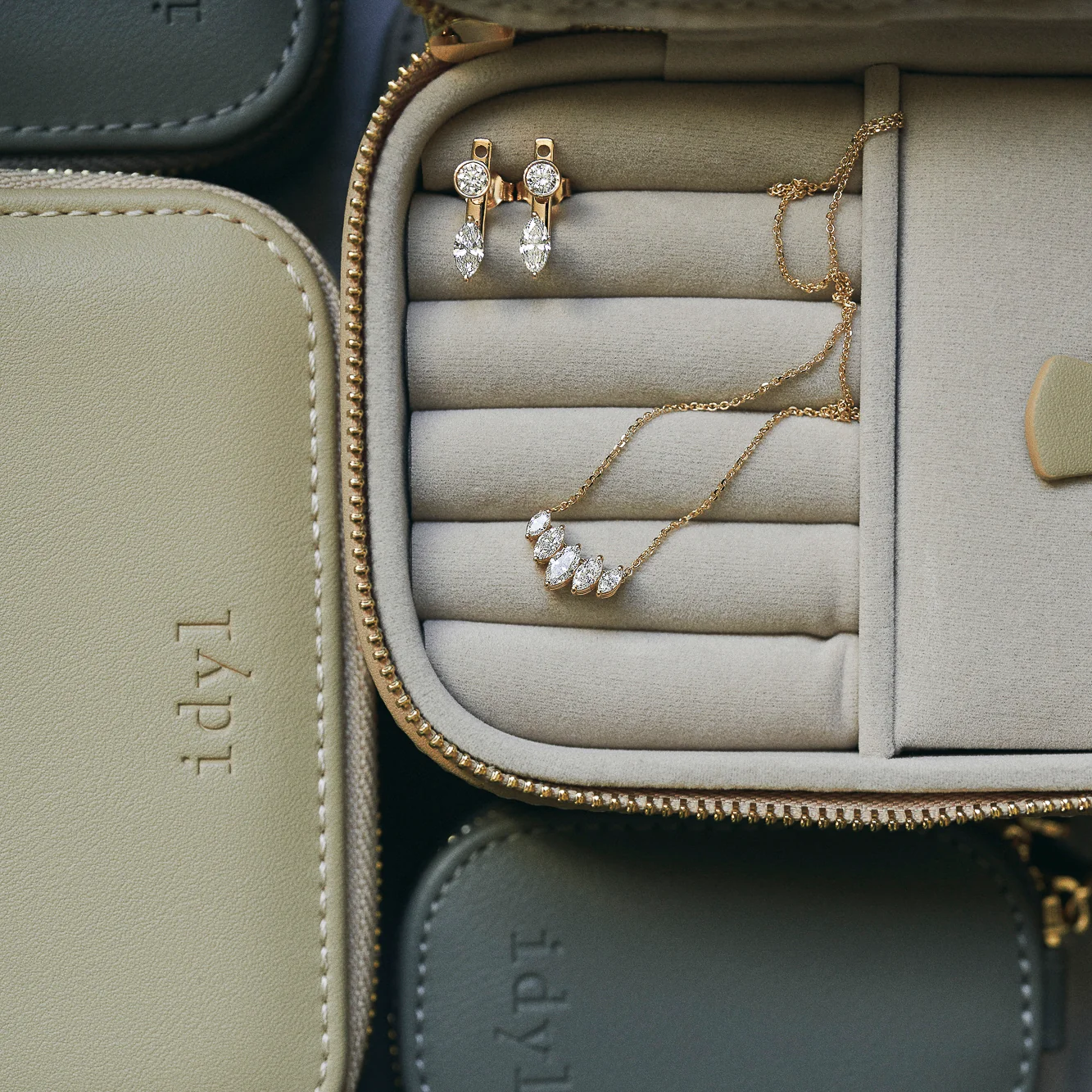 Travel Jewelry Case - Image 5